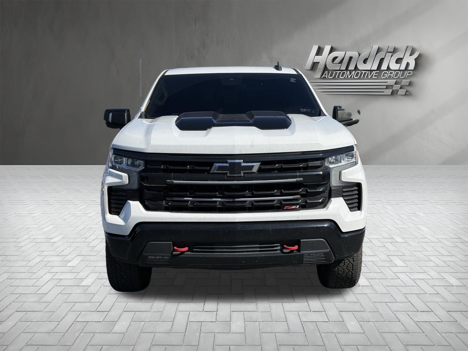 Used 2022 Chevrolet Silverado 1500 LT Trail Boss w/ LT Trail Boss Premium Package AWD/4WD image 3