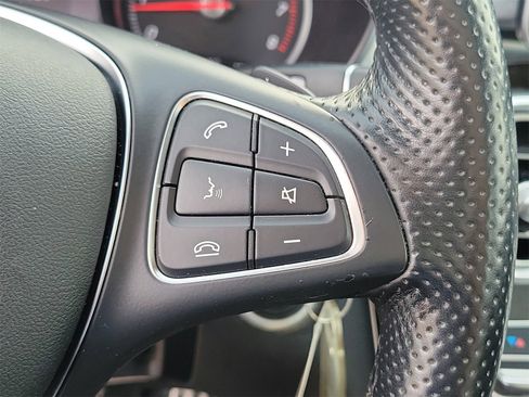 Used 2017 Mercedes-Benz C 300 4MATIC Sedan image 23