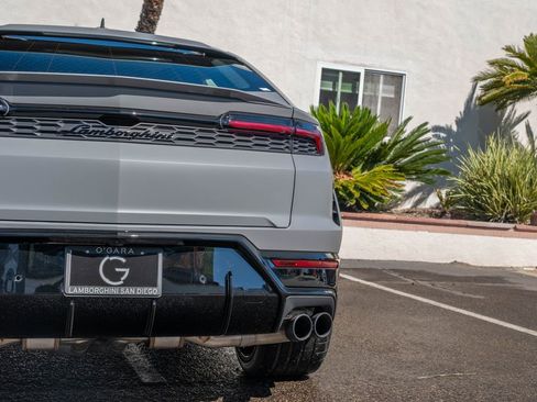 New 2026 Lamborghini Urus SE image 39