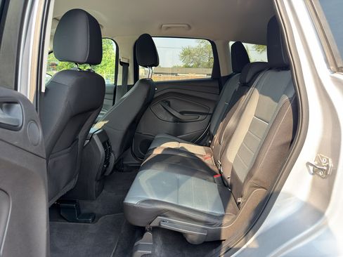 Used 2015 Ford Escape SE w/ Equipment Group 201A AWD/4WD image 21