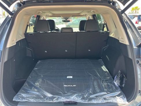 New 2026 Nissan Rogue SV FWD image 24