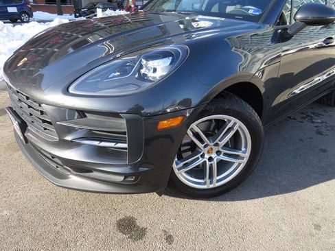 Used 2019 Porsche Macan image 21
