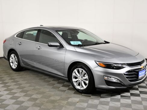 Used 2024 Chevrolet Malibu LT image 4