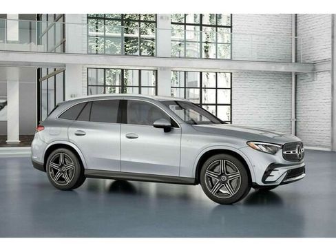 New 2025 Mercedes-Benz GLC 350e 4MATIC image 14