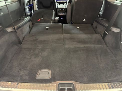 Used 2023 Mercedes-Benz GLS 450 4MATIC image 14