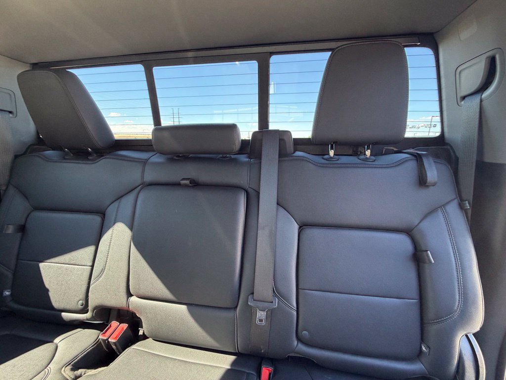 Used 2022 Chevrolet Silverado 1500 LT AWD/4WD image 7