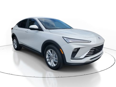 New 2025 Buick Envista Preferred w/ Convenience I Package image 2