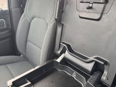 Used 2022 RAM 1500 Big Horn image 41