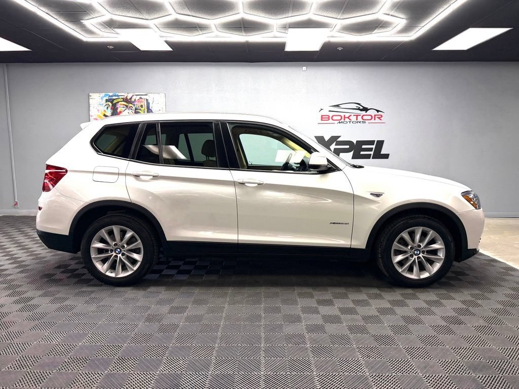 Used 2016 BMW X3 xDrive28i AWD/4WD image 17