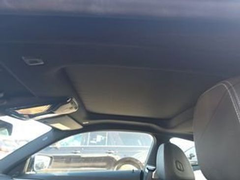 Used 2025 BMW 430i Coupe w/ Premium Package image 3