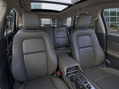 New 2024 Lincoln Corsair Grand Touring image 10