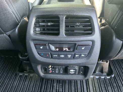 Used 2017 Honda Pilot Elite image 35
