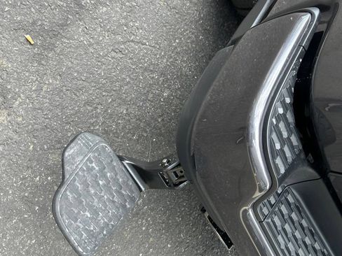 New 2026 RAM 1500 4x4 Crew Cab image 31