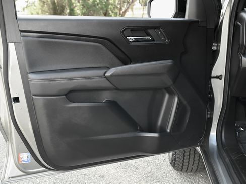 Used 2026 GMC Canyon Elevation image 21