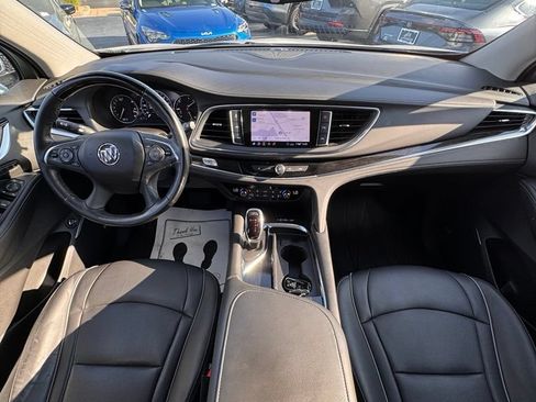 Used 2021 Buick Enclave Avenir w/ Avenir Technology Package AWD/4WD image 20