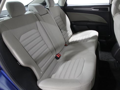 Certified 2018 Ford Fusion S image 16