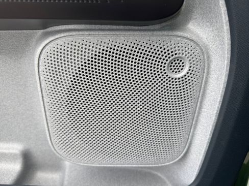 New 2025 Ford Maverick XLT w/ XLT Luxury Package image 21