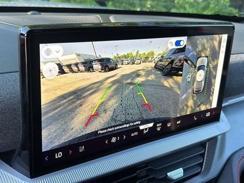 New 2026 Ford Explorer ST-Line AWD/4WD image 17