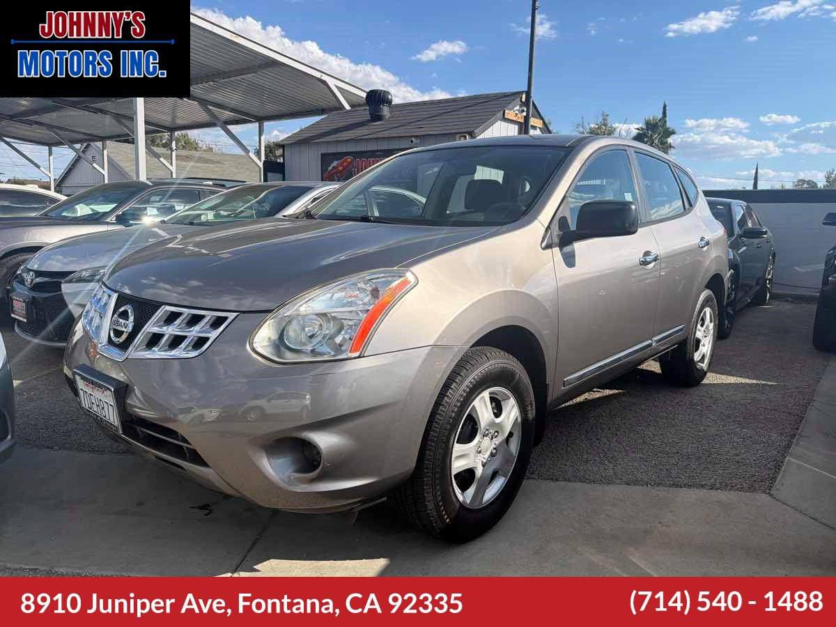 Used 2013 Nissan Rogue S FWD image 1