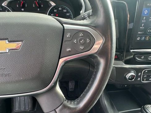 Used 2020 Chevrolet Traverse LT w/ Driver Confidence II Package image 5