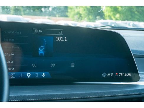 Used 2025 Cadillac XT4 Premium Luxury FWD image 23