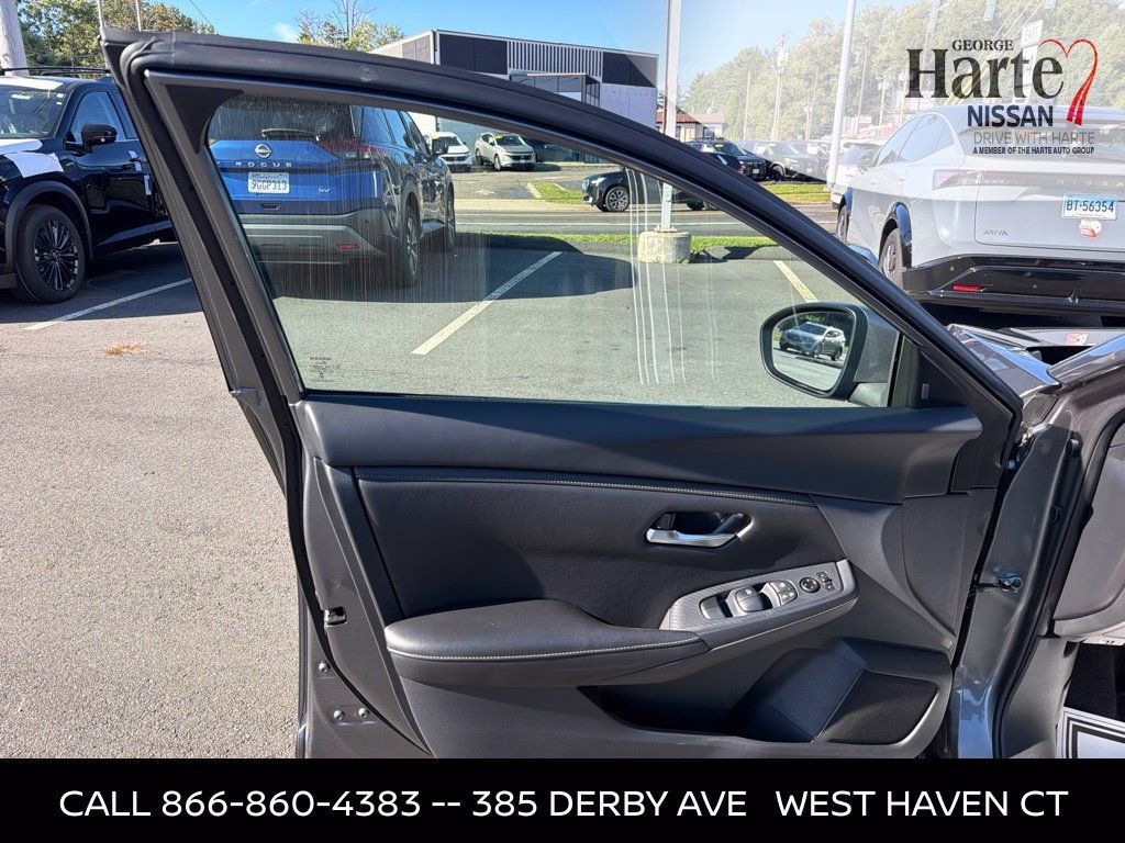 Certified 2025 Nissan Sentra SV w/ All-Weather Package FWD image 8