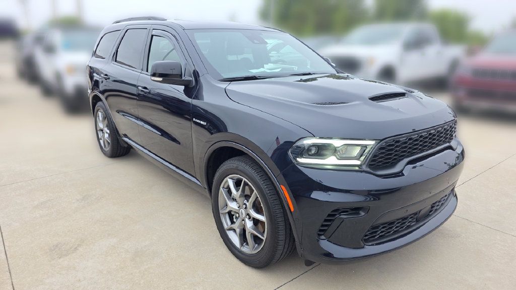 Used 2026 Dodge Durango GT AWD/4WD image 7
