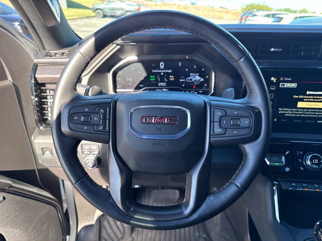 Used 2024 GMC Sierra 1500 AT4 w/ Technology Package AWD/4WD image 15