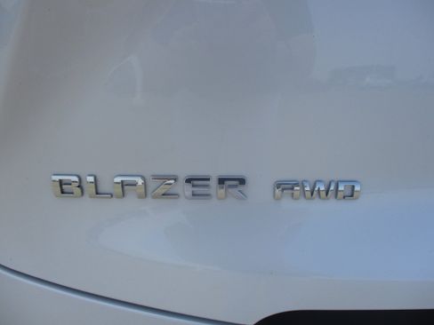 Used 2023 Chevrolet Blazer LT w/ LPO, Floor Liner Package AWD/4WD image 6