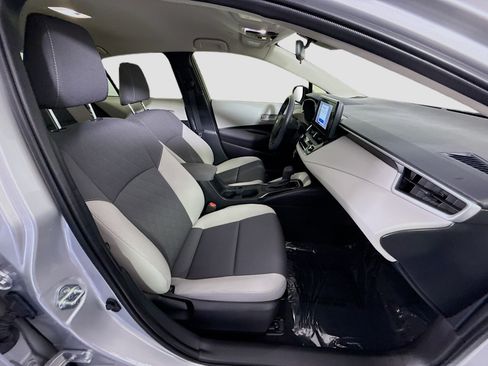 Used 2026 Toyota Corolla LE FWD image 28