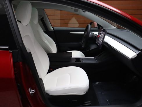 Used 2023 Tesla Model 3 Standard Range image 40