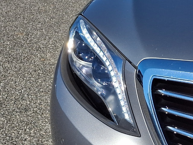 Used 2015 Mercedes-Benz S 550 4MATIC Sedan image 26