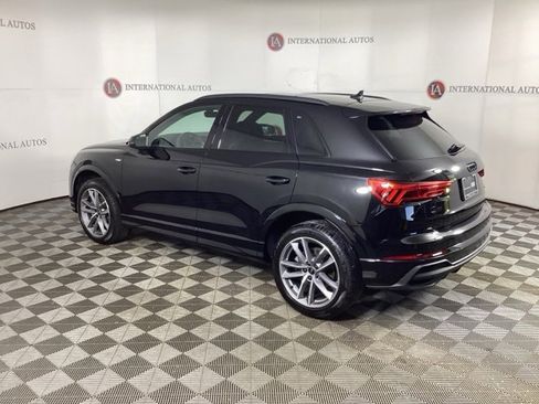 Certified 2025 Audi Q3 2.0T Premium w/ Convenience Package image 7