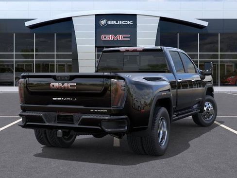 New 2026 GMC Sierra 3500 Denali Ultimate AWD/4WD image 4