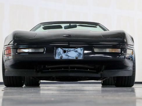 Used 1996 Chevrolet Corvette Convertible RWD image 26