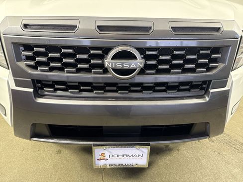 New 2026 Nissan Frontier SV w/ Tow Package image 25