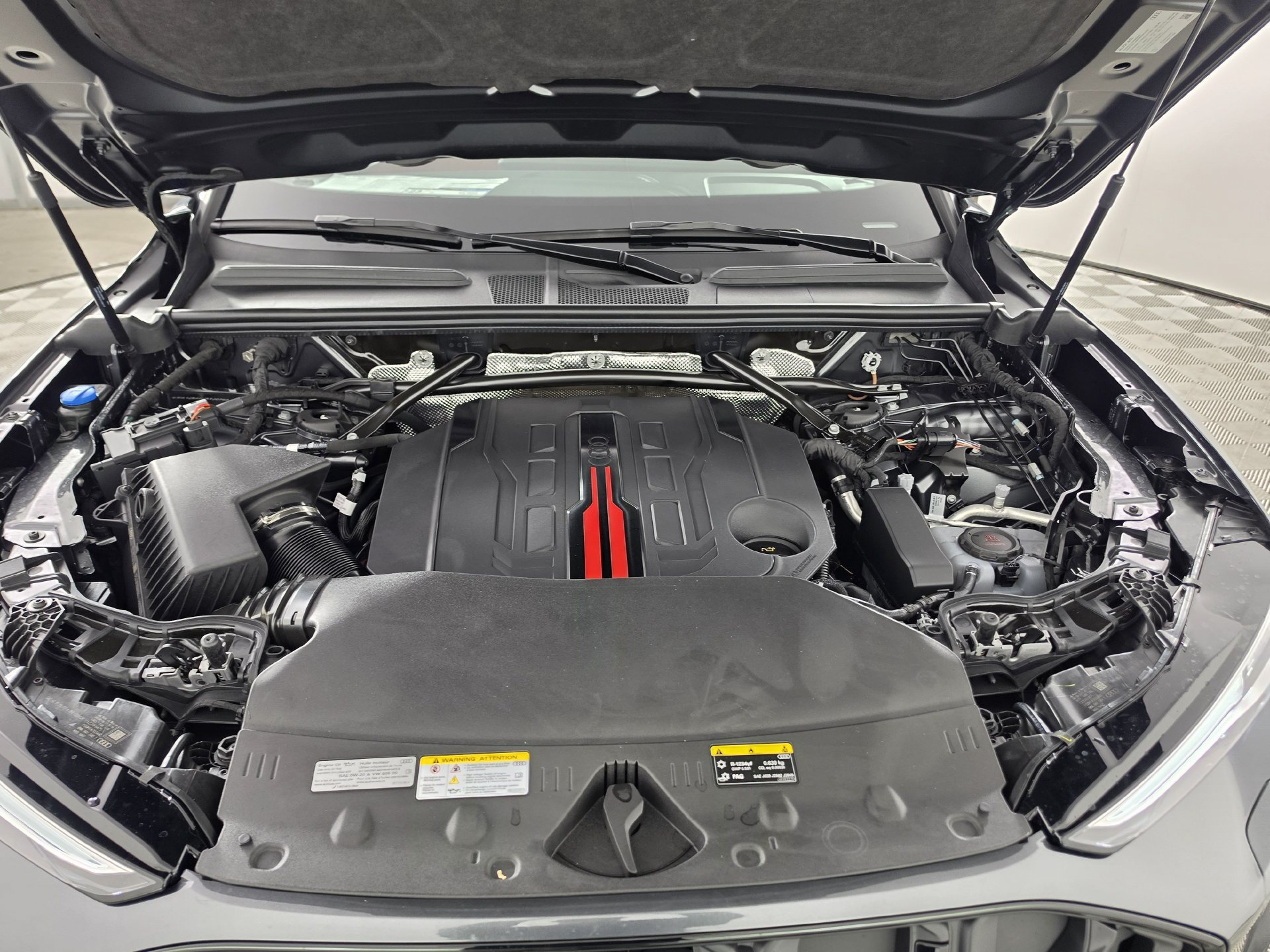 New 2026 Audi SQ5 Premium Plus AWD/4WD image 40
