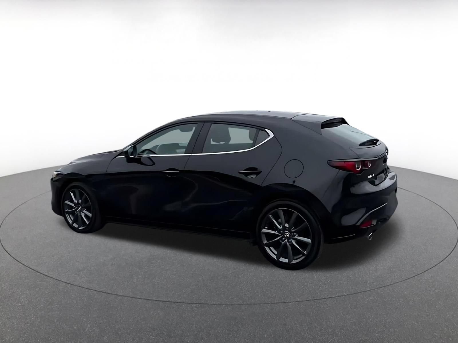 Used 2026 MAZDA MAZDA3 s FWD image 9