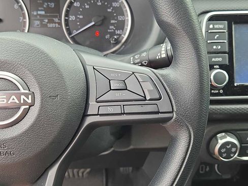 Used 2025 Nissan Kicks Play S FWD image 23