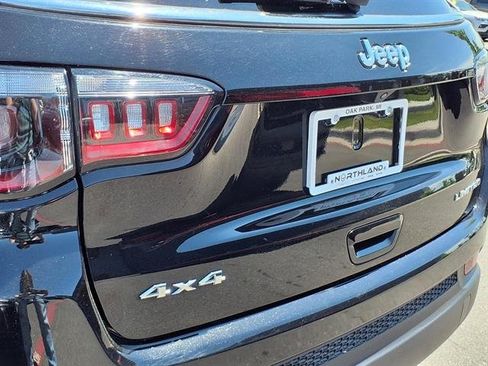 Certified 2022 Jeep Compass Limited AWD/4WD image 19