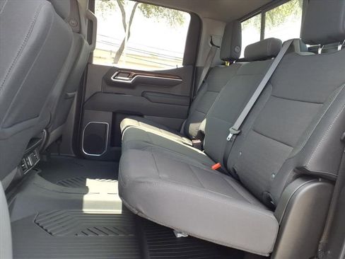 New 2026 Chevrolet Silverado 1500 LT w/ Z71 Off-Road Package image 12