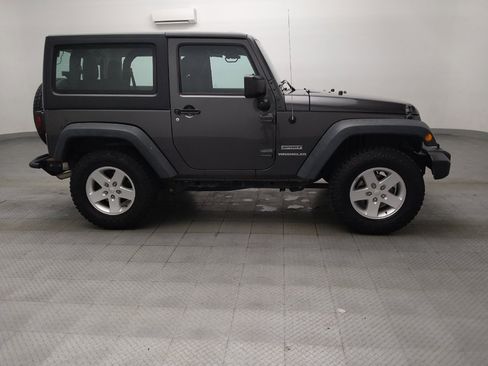 Used 2017 Jeep Wrangler Sport w/ Quick Order Package 24S AWD/4WD image 11