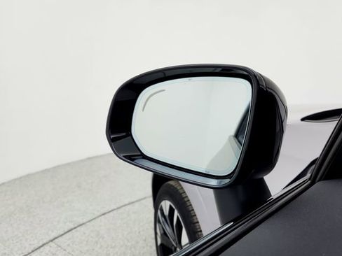 New 2026 Volvo XC60 B5 Plus w/ Climate Package image 19