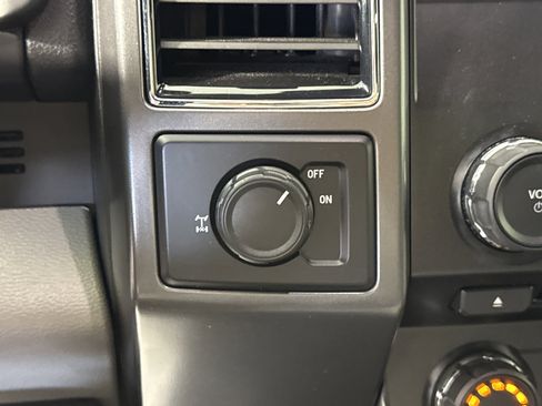 Certified 2018 Ford F150 XLT image 22