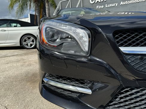 Used 2014 Mercedes-Benz SL 550 image 6