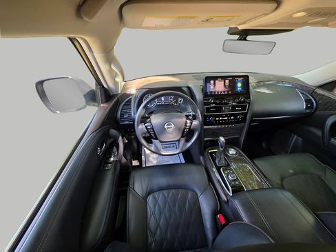 Used 2023 Nissan Armada Platinum w/ Captain's Chairs Package AWD/4WD image 17