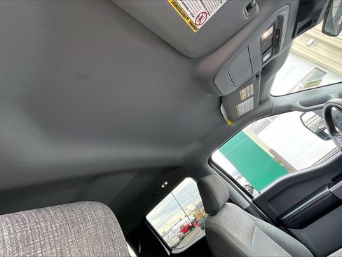 Used 2024 Ford F350 XLT image 23