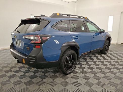 Used 2025 Subaru Outback Wilderness AWD/4WD image 17
