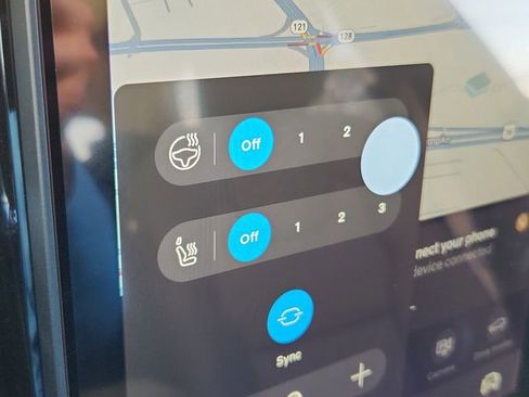 New 2026 Volvo XC60 B5 Plus w/ Climate Package image 22