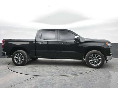 Used 2024 Chevrolet Silverado 1500 LT AWD/4WD image 7